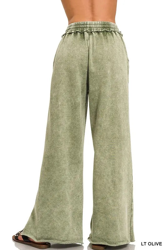 Zenana Full Size Acid Wash Fleece Palazzo Sweatpants with Pockets Plus Size www.nizzadesign.com