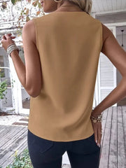 Full Size V-Neck Contrast Tank Plus Size www.nizzadesign.com