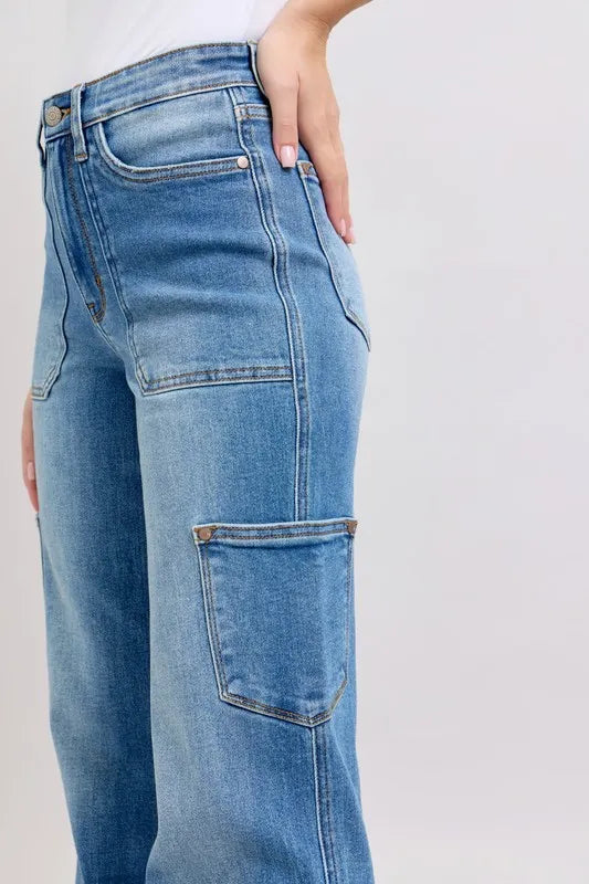 Judy Blue Full Size High Waist 90's Straight Jeans Plus Size www.nizzadesign.com