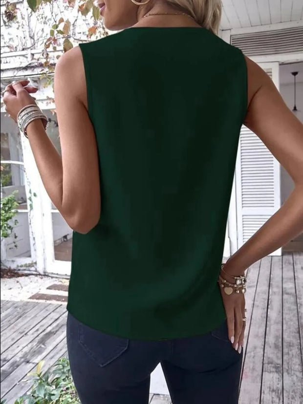 Full Size V-Neck Contrast Tank Plus Size www.nizzadesign.com