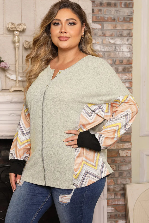 Plus Size Exposed Seam Print Long Sleeve T-Shirt www.nizzadesign.com