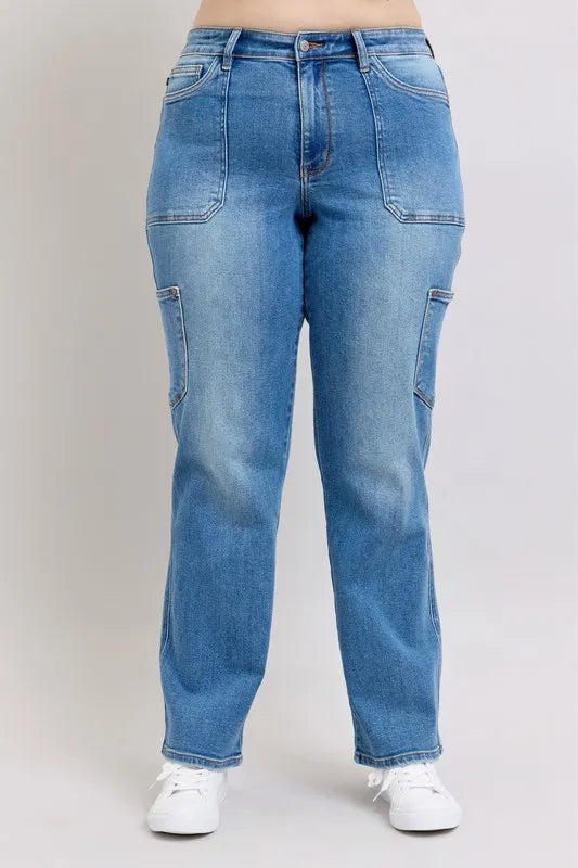 Judy Blue Full Size High Waist 90's Straight Jeans Plus Size www.nizzadesign.com
