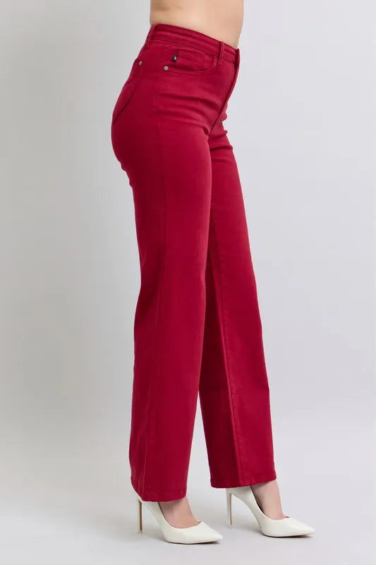 Judy Blue Full Size High Waist Heart Shaped Back Pockets 90's Straight Jeans Plus Size www.nizzadesign.com