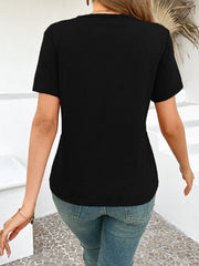 Cross Line Detail Round Neck T-Shirt www.nizzadesign.com