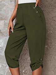 Full Size Roll-Tab Capris Pants www.nizzadesign.com